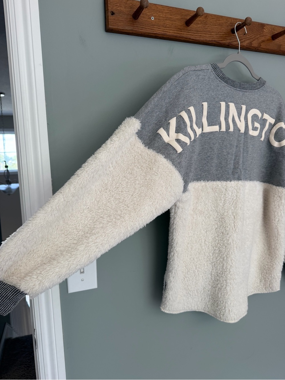 Spirit Jersey Killington Vermont Cozy Sherpa Gray White Sweatshirt Apres Ski - Picture 8 of 13